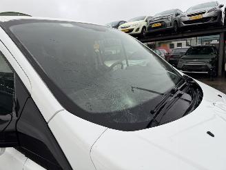 Ford Transit 2.2 TDCI 74KW 9-Pers Airco Navi L1H1 picture 15