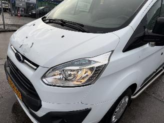 Ford Transit 2.2 TDCI 74KW 9-Pers Airco Navi L1H1 picture 19