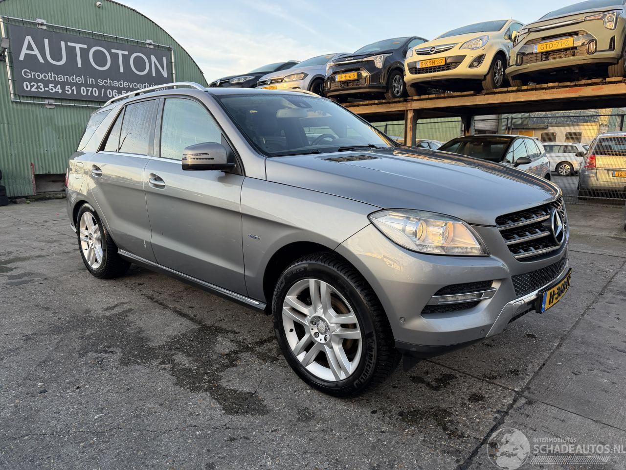 Mercedes ML 250 CDI 150KW Autom. Clima Navi Bleutec Edition 1