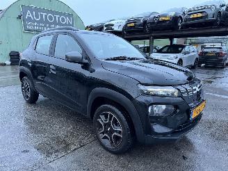 Voiture accidenté Dacia Spring 27 kWh Clima Navi Camera Led Expression NAP 2023/9