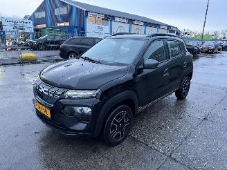 Vaurioauto  passenger cars Dacia Spring 27 kWh Clima Navi Camera Led Expression NAP 2023/9