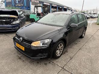 Volkswagen Golf 1.6 TDI 81KW DSG Navi Clima Comfortline picture 3