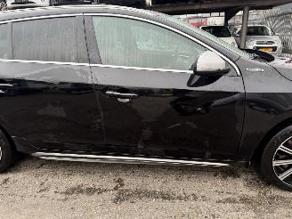 Volvo V-60 2.4 D6 Autom. 162KW Twin Engine Schuifdak Navi Led R-Design NAP picture 13