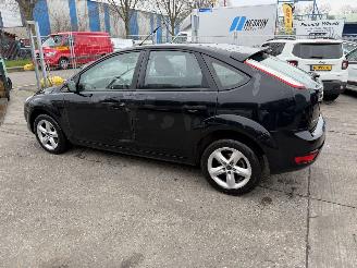 Ford Focus 1.6 74KW Airco 5-Drs Titanium picture 11