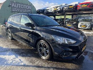 skadebil auto Ford Focus 1.0 Ecoboost 92KW ST-Line Clima Navi Led Business NAP 2019/5