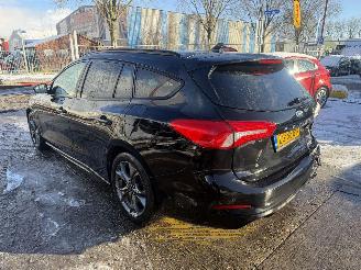 Ford Focus 1.0 Ecoboost 92KW ST-Line Clima Navi Led Business NAP picture 3