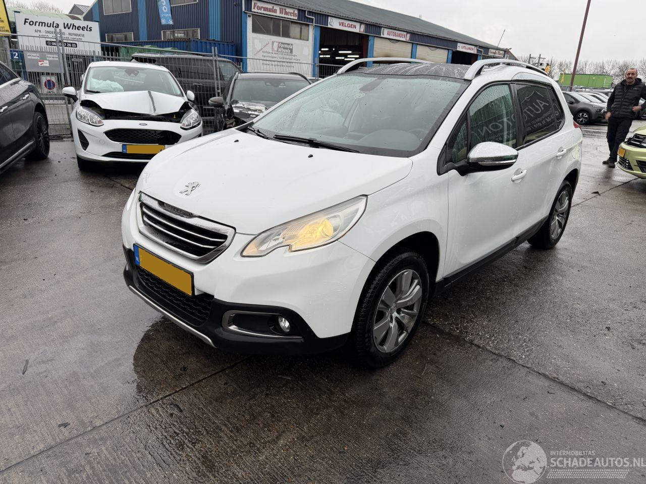 Peugeot 2008 1.2 81KW Pano Clima Navi Led Allure