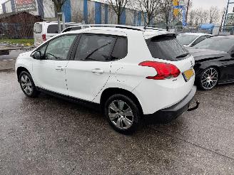Peugeot 2008 1.2 81KW Pano Clima Navi Led Allure picture 4
