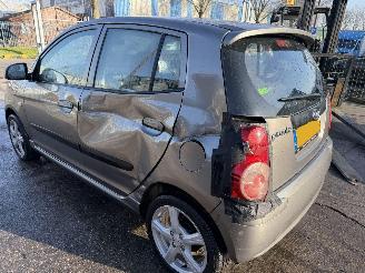 Kia Picanto 1.0 46KW Seven Airco 5-Drs NAP picture 16