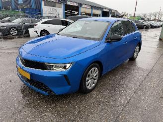 damaged passenger cars Opel Astra 1.2 81KW Business Edition Clima Navi Led NAP 2022/11