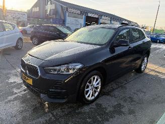 BMW X2 2.0i SDrive 131KW  Autom. Clima Navi Led Business Edition NAP picture 2