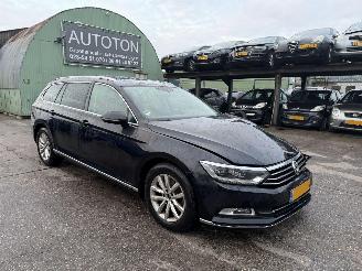 Volkswagen Passat 1.6 TDI 88KW DSG Pano Clima Navi Virtual Dash Highline Led NAP 2015/7