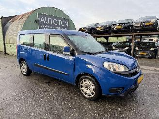 Voiture accidenté Fiat Doblo 2.0 Multijet 99KW Maxi 5-Pers 2x Schuifdeur 2015/5