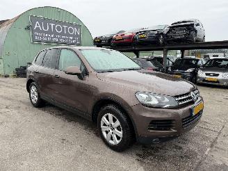 Auto incidentate Volkswagen Touareg 3.0 TDI 180KW Autom. Clima Navi Leer Led Highline NAP 2012/7