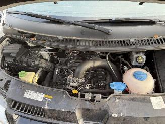 Volkswagen Transporter 2.0 TDI 62KW Navi Airco Schuifdeur picture 13