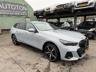 Voiture accidenté BMW i5 84 kWh eDrive40 250KW M Sport Edition NAP 2024/11