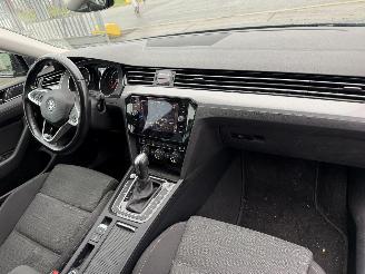 Volkswagen Passat 1.5 TSI 110KW DSG Clima Navi Led Xenon Business R NAP picture 6
