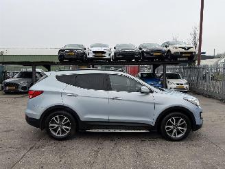 Hyundai Santa Fe 2.4i GDI 141KW Pano Clima Navi Led Xenon Camera Business Edition NAP picture 2