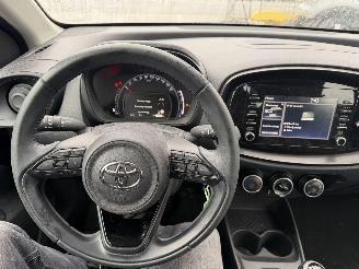 Toyota Aygo X 1.0 VVT-I 53KW Airco Navi Led Camera MT Play NAP picture 15