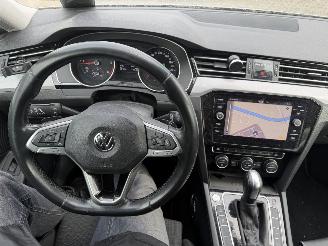 Volkswagen Passat 1.6 TDI 88KW DSG Clima Navi Led Camera Comfort Business picture 8