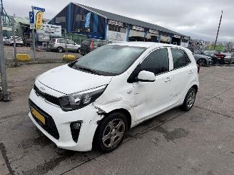 Schadeauto Kia Picanto 1.0 DPI 49KW Airco 5-Drs Comfortline NAP 2022/12