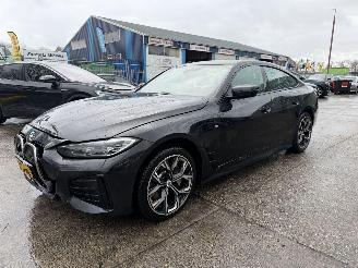 Damaged car BMW i4 84 kWh eDrive40 250KW Clima Navi Leer Led Xenon 2022/7