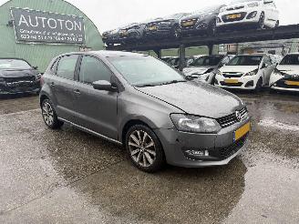 Schadeauto Volkswagen Polo 1.0 44KW Airco 5-Deurs 2014/4
