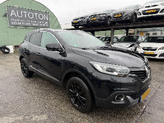 Unfallwagen Renault Kadjar 1.2 TCE 96KW Bose Pano Clima Navi Led 2016/7