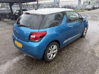 Citroën DS3 1.2 60KW So Chic Clima Led NAP picture 6