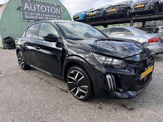 Peugeot e-208 51KW 115KW GT Avantage Clima Navi 360Camera Led Xenon 2025/10