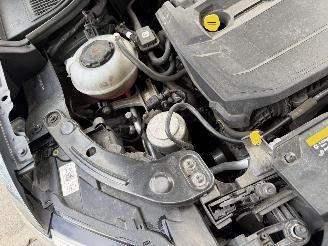 Volkswagen T-Roc 1.5 TSI 110KW DSG R Clima Navi Led Xenon Virtual Dash picture 15