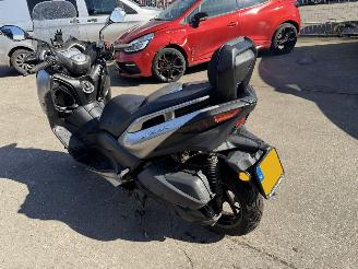 damaged motor cycles Yamaha XMAX 300 ABS 21KW 2018/3