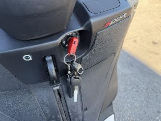 Piaggio MP3 300 19KW HPE Sport Led picture 11