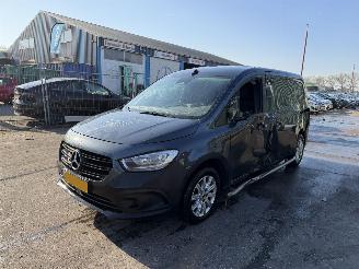 krockskadad bil bedrijf Mercedes Citan 112 CDI Autom. 85KW L2 Clima Navi Select NAP 2024/11