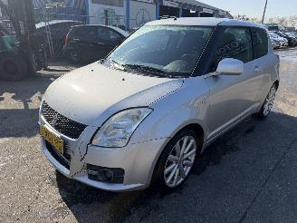 Suzuki Swift 1.6 Sport 92KW Clima Keyless picture 3
