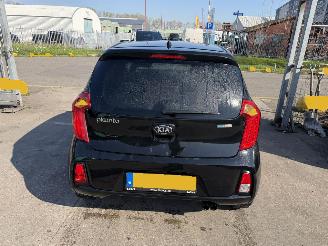 Kia Picanto 1.0 CVVT 51KW Clima Led First Edition 5-Drs NAP picture 3