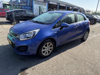 Unfallwagen Kia Rio 1.2 CVVT 63KW Clima 5-Drs Comfort Pack NAP 2012/3