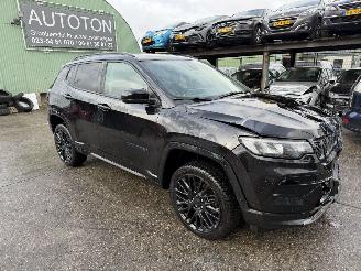 Damaged car Jeep Compass 4xe 240 Plug-in Hybrid Electric S Autom. Clima Navi 2022/12