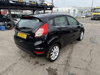 Damaged car Ford Fiesta 1.0 Ecoboost 74KW Clima Navi Led Titanium NAP 2016/2