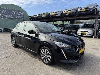 Damaged car Peugeot 208 1.2 55KW Clima Navi Led Active Pack 5-Drs NAP 2023/7
