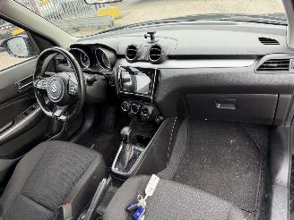 Suzuki Swift 1.2 61KW Autom. Smart Hybrid Led Xenon Navi Clima picture 8