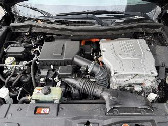 Mitsubishi Outlander 2.4 PHEV 99KW Autom. Clima Navi Schuifdak S-Edition NAP picture 24