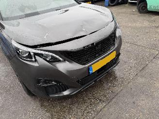 Peugeot 5008 1.2 96KW GT-Line Pano Clima Navi 7-Pers 360Camera NAP picture 22