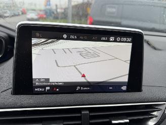 Peugeot 5008 1.2 96KW GT-Line Pano Clima Navi 7-Pers 360Camera NAP picture 17