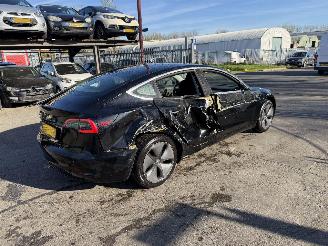 Tesla Model 3 60 kWh 175KW RWD Standard Plus Pano Clima Navi Led NAP picture 4