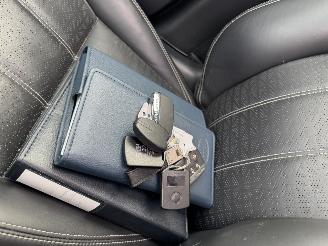 Land Rover Range Rover Velar 3.0 D300 221KW AWD R-Dynamic Pano HSE Clima Navi Camera picture 17