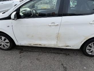 Peugeot 108 1.0 e-VTI 50KW Airco 5-Drs Led Active NAP picture 15