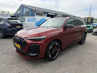 skadebil auto Audi Q5 2.0 TFSI e-Hybrid 185KW Quattro S Edition Competition Pano NAP 2025/11