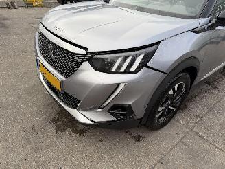 Peugeot e-2008 GT 50 kWh EV 100KW Autom. Clima Navi Led Camera NAP picture 18