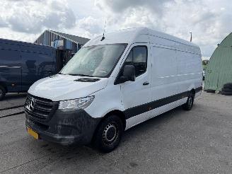krockskadad bil bedrijf Mercedes Sprinter 314 CDI 105KW L3H3 Airco 2019/5